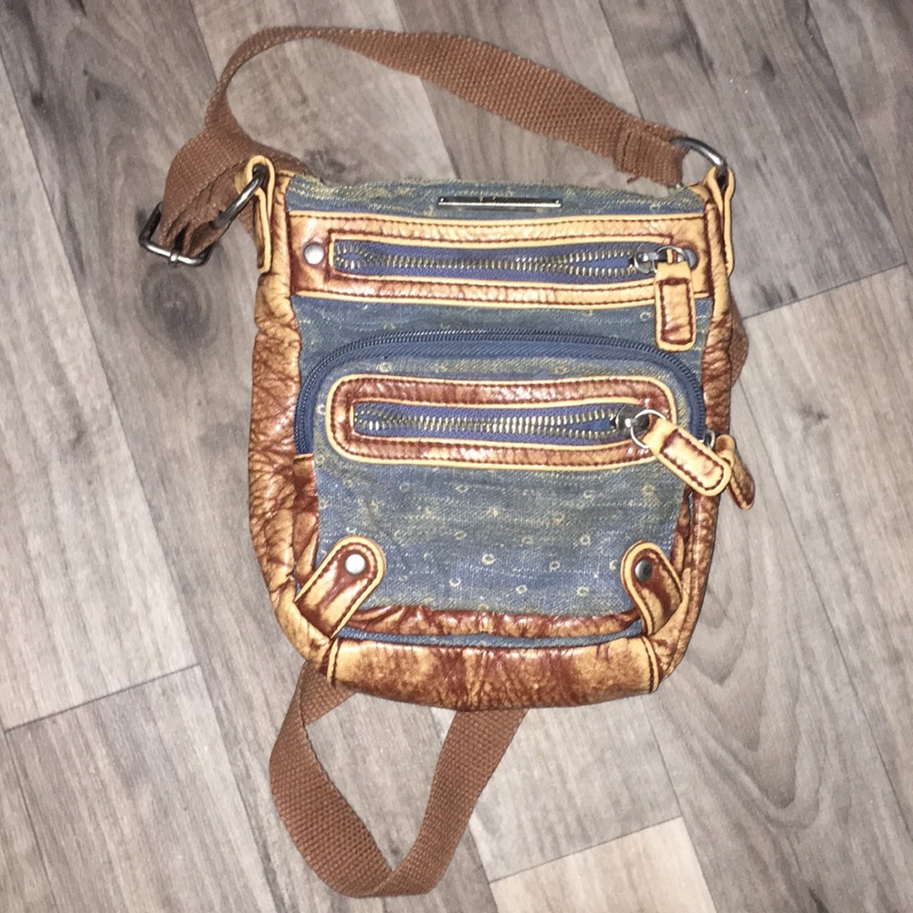 Rocky Crossbody Purse